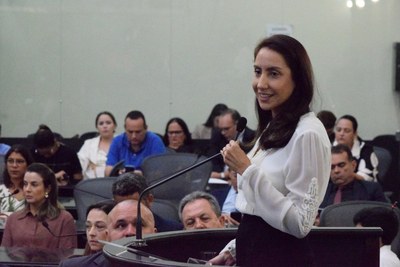 Sessão Solene - Comenda Fátima Pirauá (30).JPG