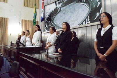 Sessão Solene - Comenda Vera Arruda - Arquimércia Cedrim e Marina Ferrari (5).JPG