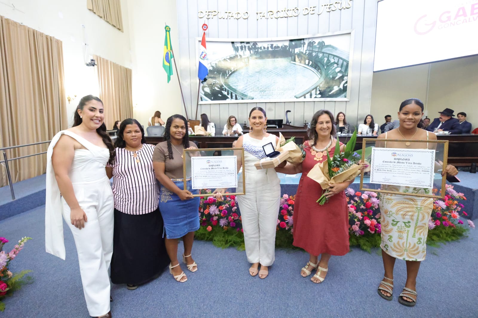 Comenda Vera Arruda_Emprreendedoras alagoanas (5).jpeg