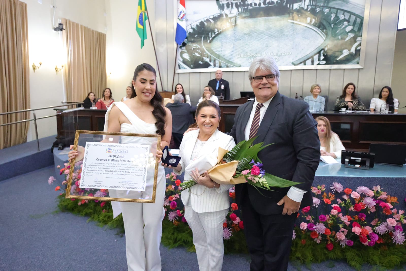 Comenda Vera Arruda_Emprreendedoras alagoanas (6).jpeg