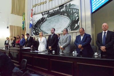 Sessão Solene - Comenda Dr. Hélvio Auto - Rafaella Britto (1).JPG