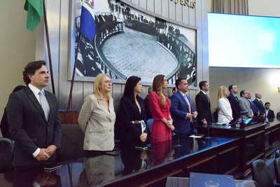 Sessão Solene - Comenda Dr. Hélvio Auto - Rafaella Britto (2).JPG