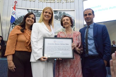 Sessão Solene - Comenda Dr. Hélvio Auto - Rafaella Britto (20).JPG