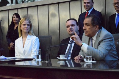 Sessão Solene - Comenda Dr. Hélvio Auto - Rafaella Britto (37).JPG