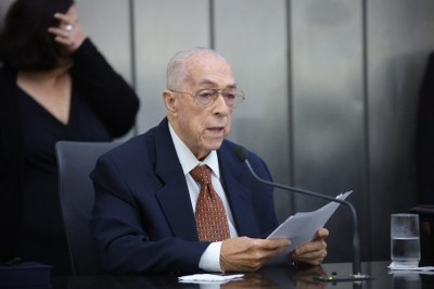 19.09 - Comenda Tavares Bastos_Dr. Milton Hênio (1).jpeg