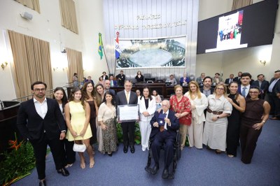 19.09 - Comenda Tavares Bastos_Dr. Milton Hênio (9).jpeg