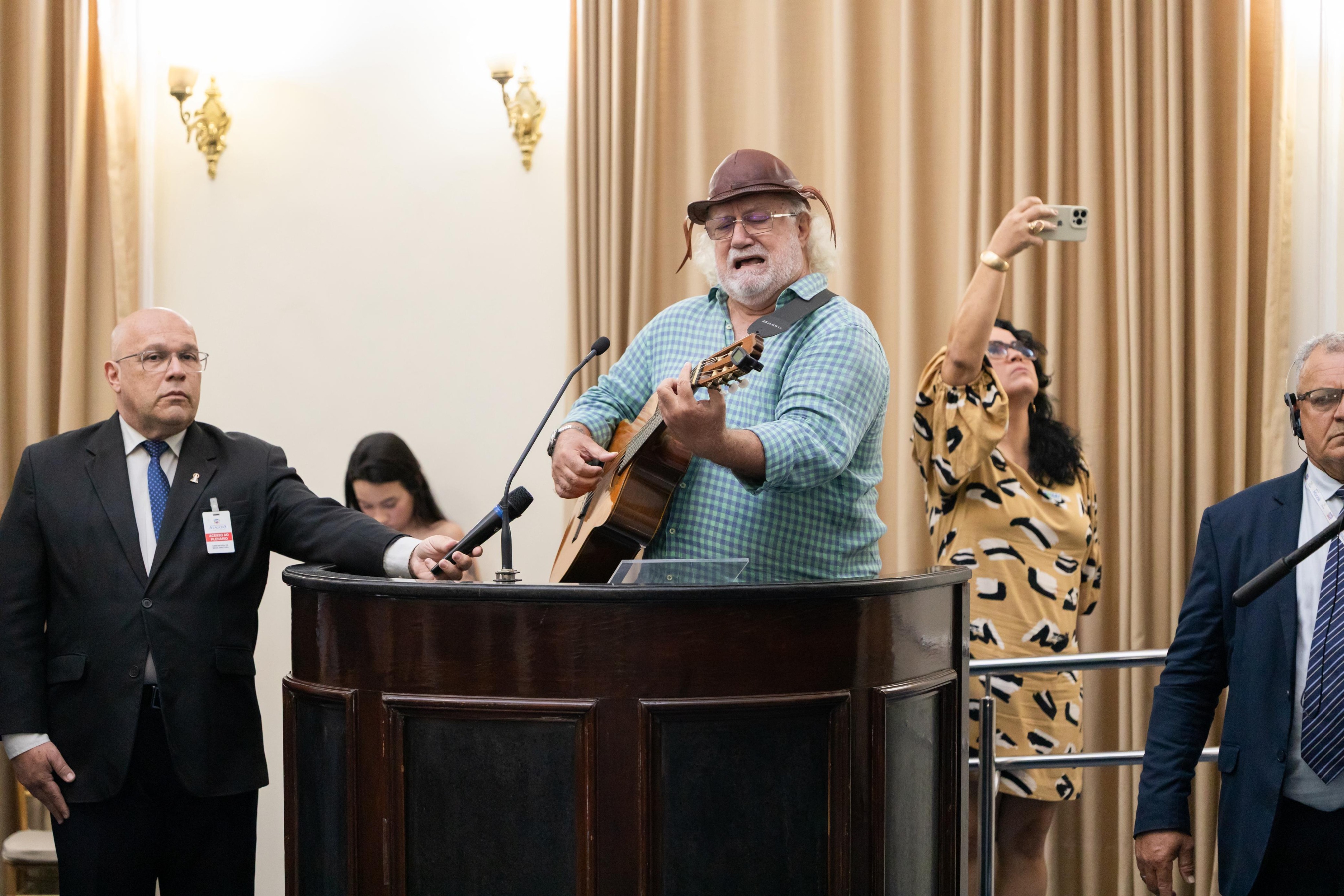 Comenda Luiz Vasconcelos_Personalidades do Turismo Alagoano (25).jpeg