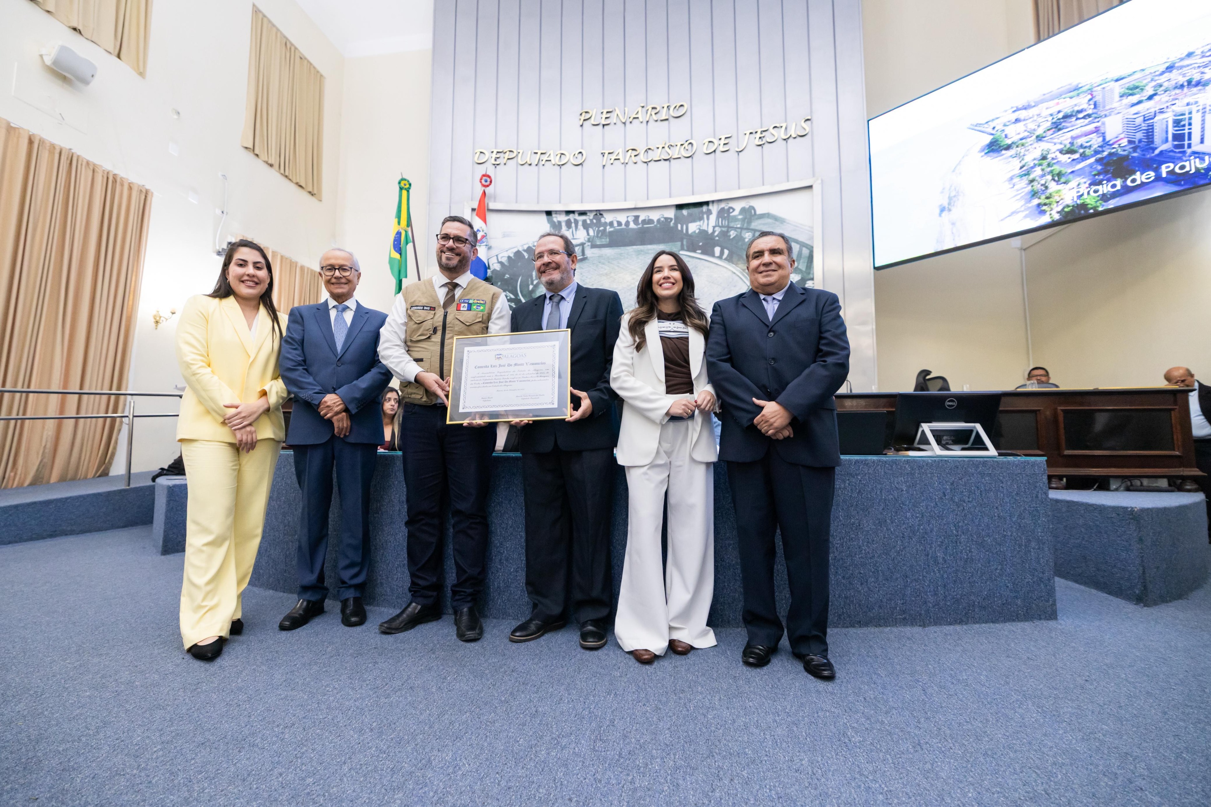 Comenda Luiz Vasconcelos_Personalidades do Turismo Alagoano (7).jpeg