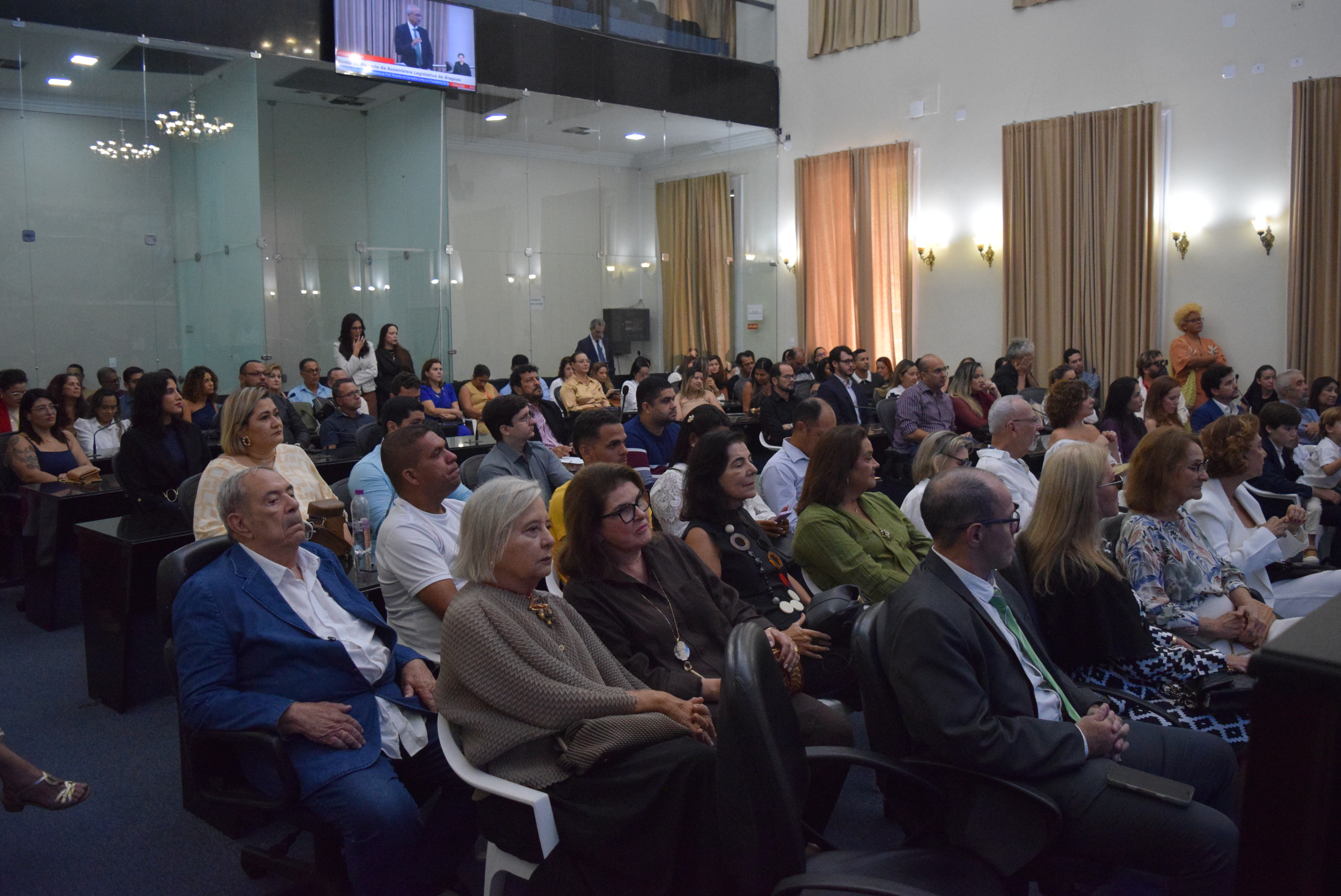 Títulos de Cidadãos Honorários - Ricardo Lima e Renata Magalhães (2).jpeg
