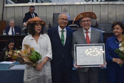 Títulos de Cidadãos Honorários - Ricardo Lima e Renata Magalhães (3).jpeg