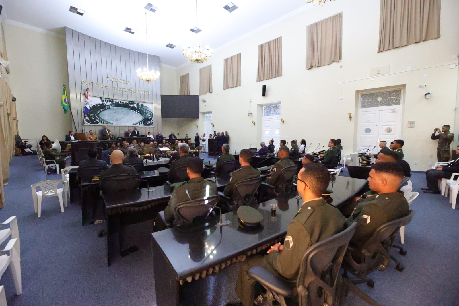 Sessão Solene - Dia do Exército (18).jpeg