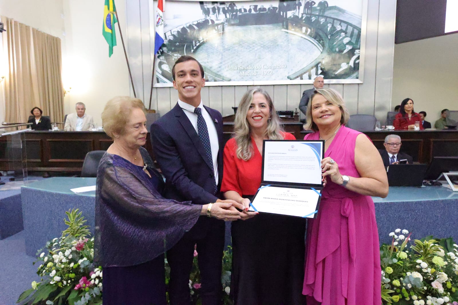 Título de Cidadã Benemérita Pontes de Miranda - Marilma Torres (10).jpeg