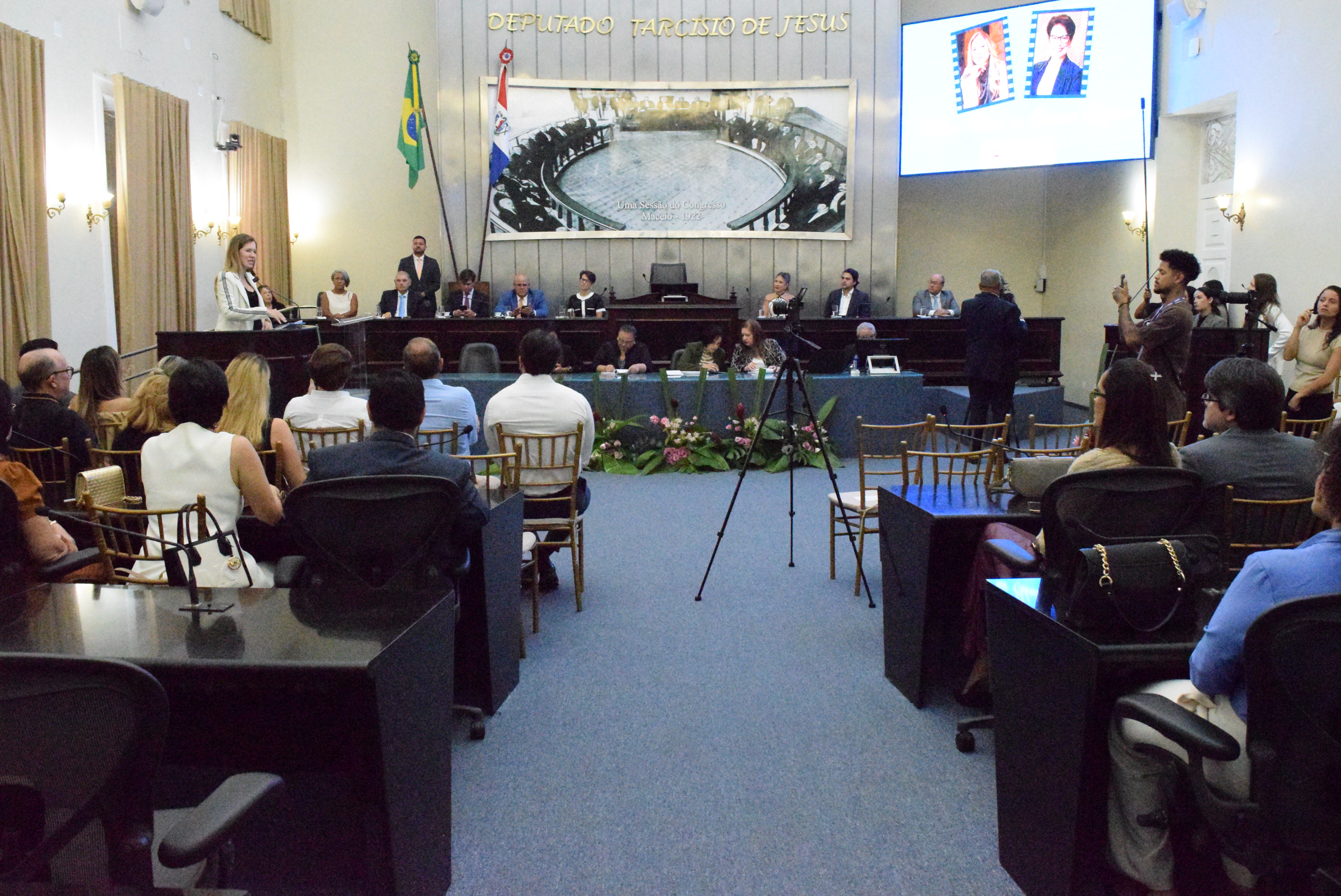 Medalha Pontes de Miranda e Comenda Omar Coelho de Mello_Karoline Mafra e Gabriela Tavares (4).JPG