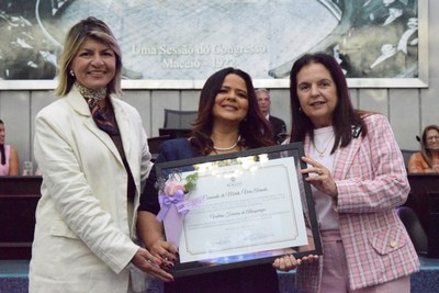 06.03 - Comendas a mulheres pilarenses (17).JPG