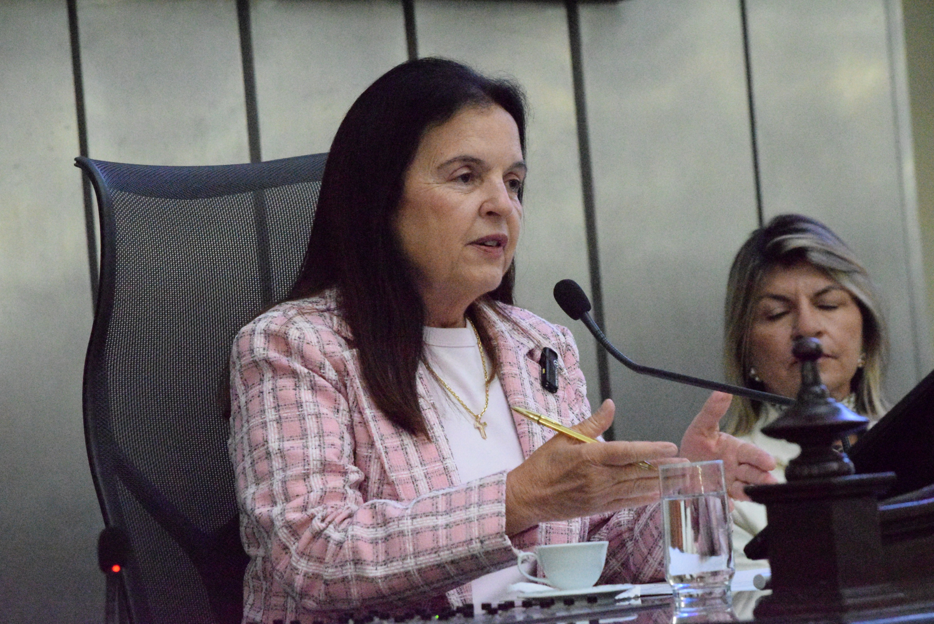 06.03 - Comendas a mulheres pilarenses (21).JPG