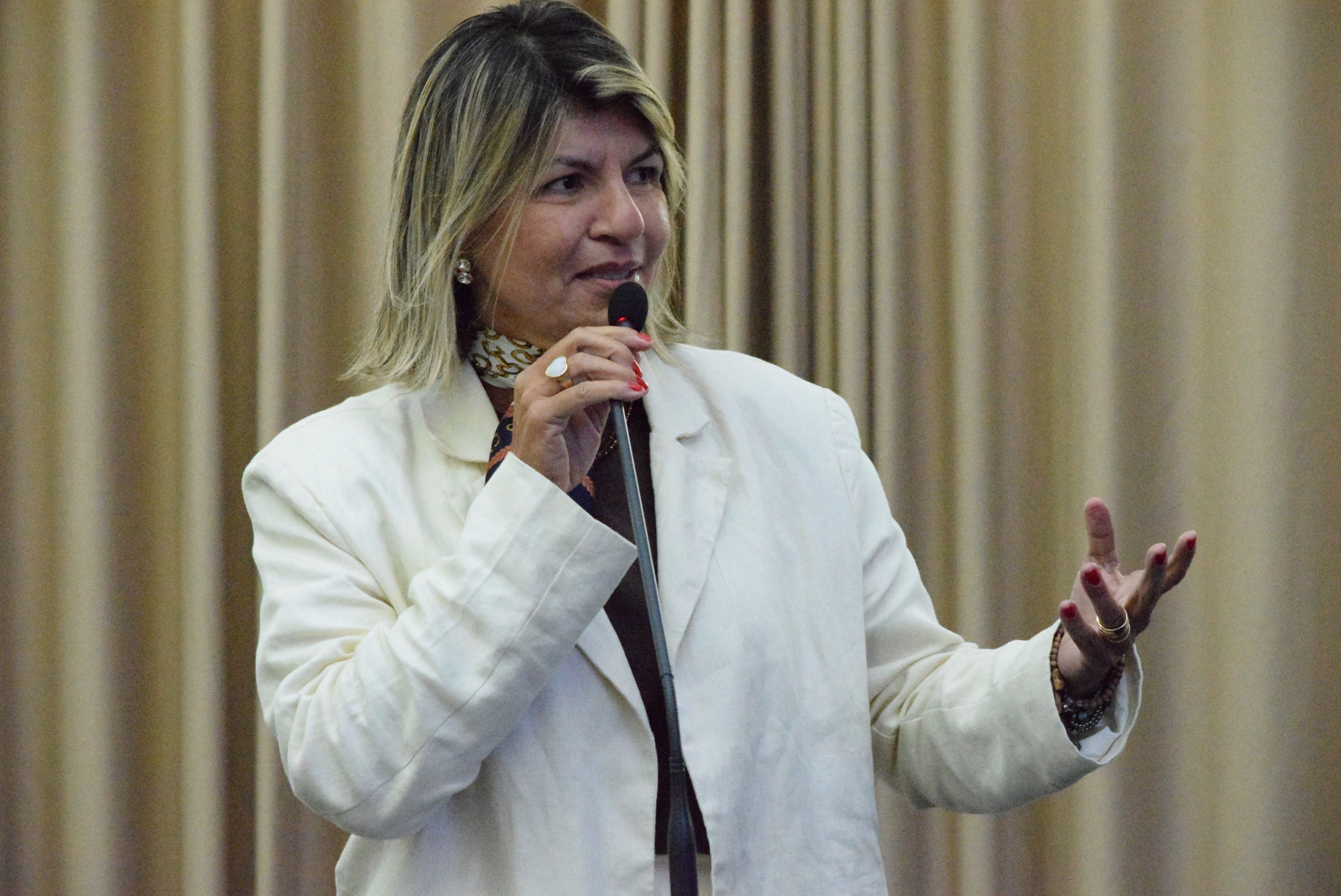 06.03 - Comendas a mulheres pilarenses (24).JPG