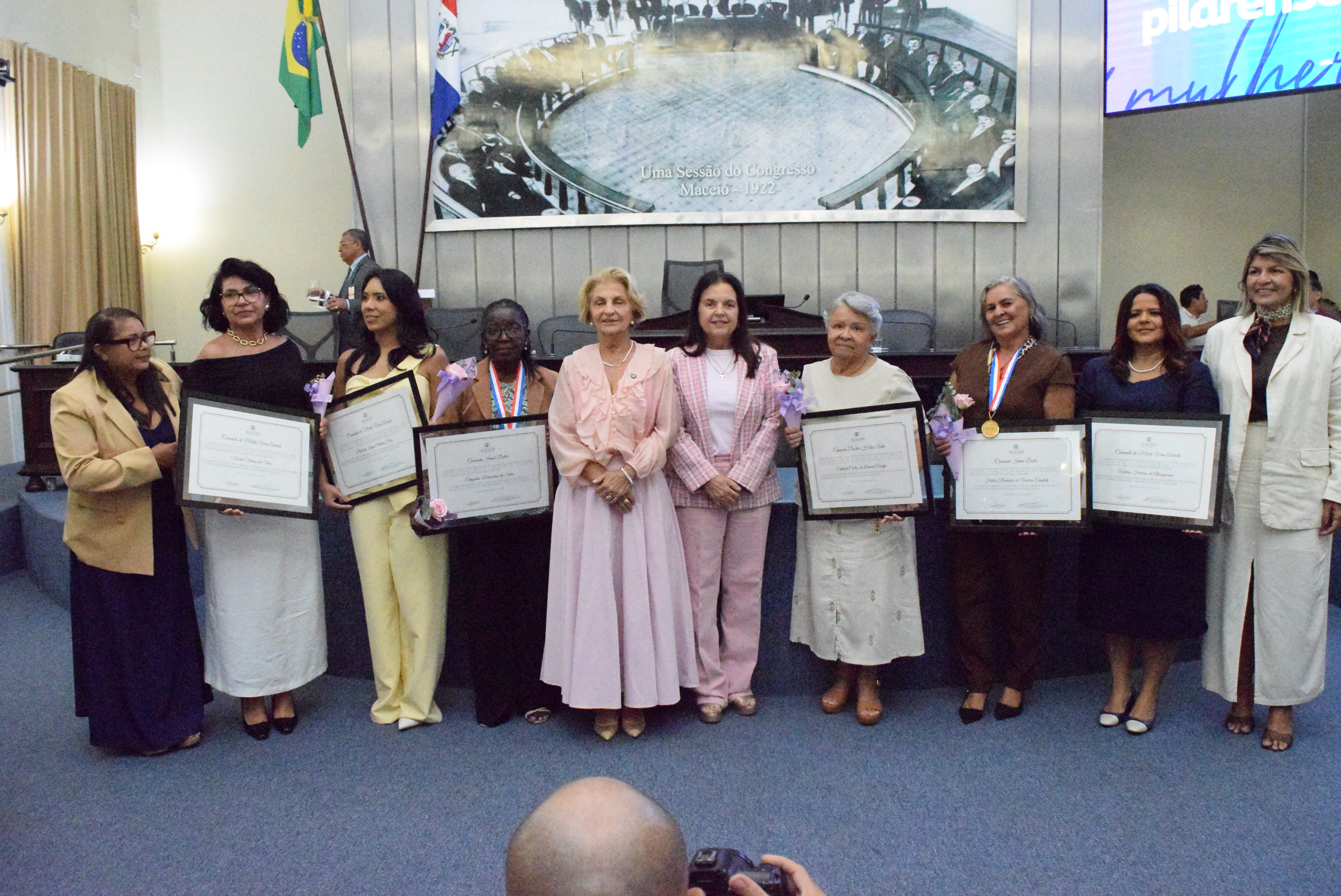 06.03 - Comendas a mulheres pilarenses (30).JPG