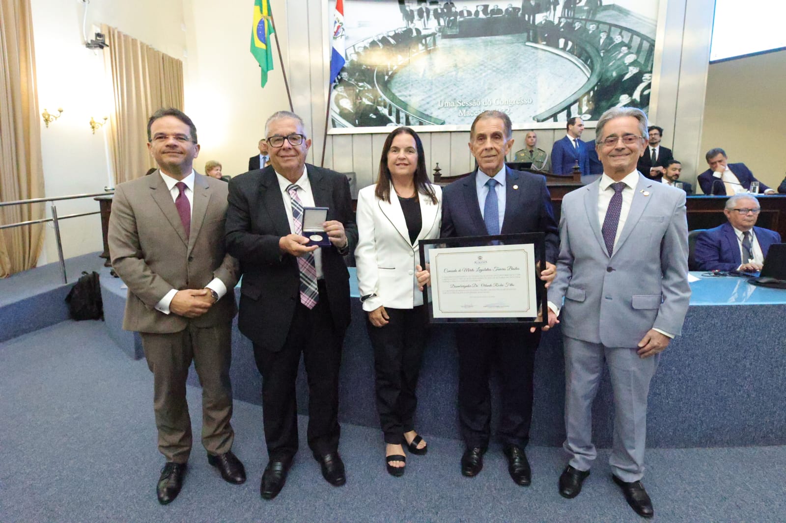 Sessão solene - Comenda Tavares Bastos - Desembragador Orlando Rocha (2).jpeg