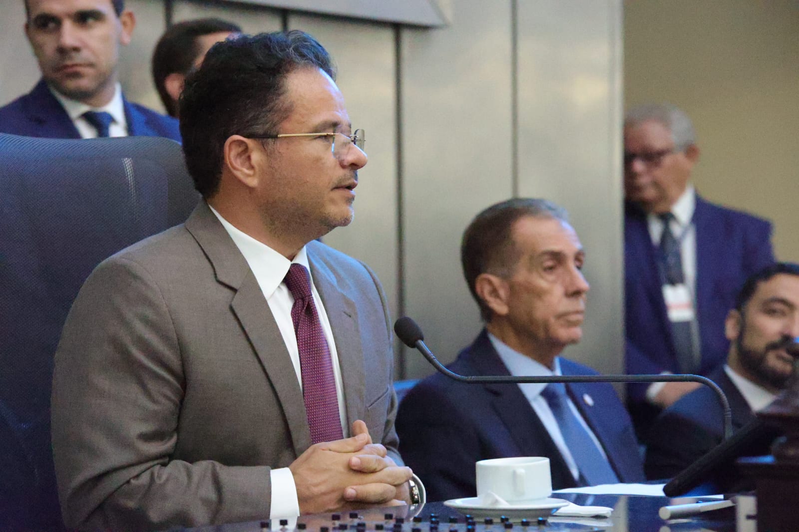 Sessão solene - Comenda Tavares Bastos - Desembragador Orlando Rocha (7).jpeg