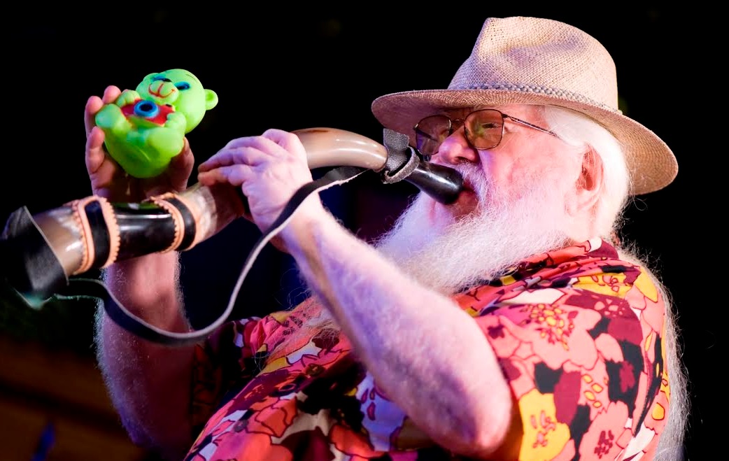 Aprovado, em 1º turno, projeto que presta homenagem ao músico Hermeto Pascoal