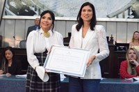 Aninha Monteiro recebe comenda da Assembleia por contribuição ao turismo e à cultura de Alagoas