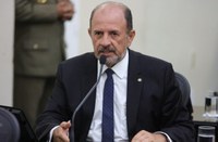 Antonio Albuquerque denuncia corte de árvores em Olivença