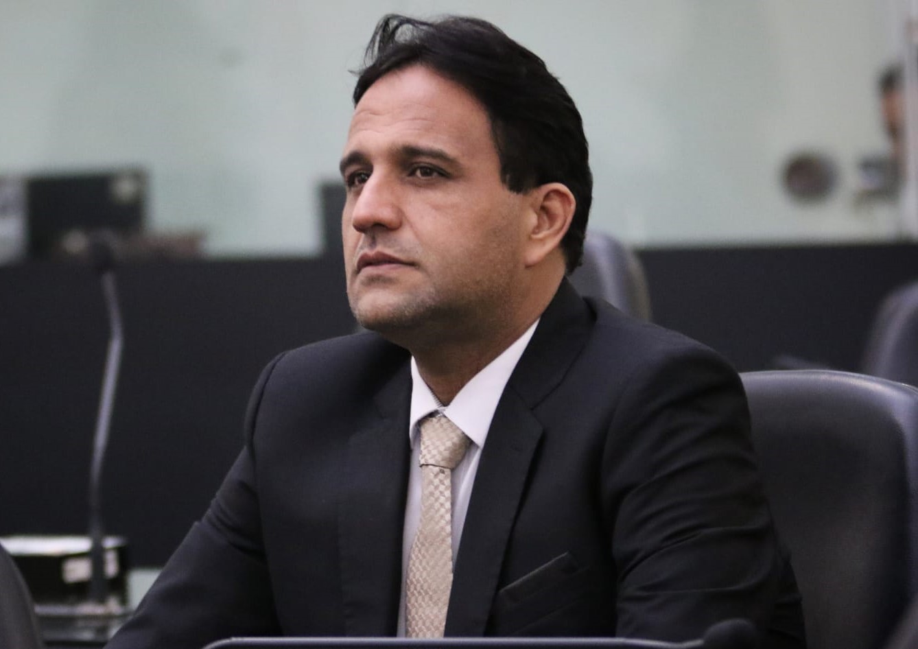 Aprovado, em 1º turno, projeto que inclui a "Educação Financeira" na grade curricular 