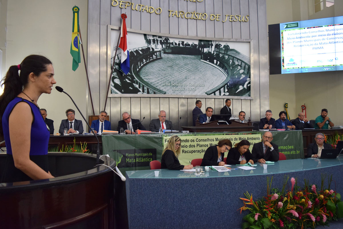 Assembleia debate ações para ampliar e fortalecer conselhos municipais de Meio Ambiente