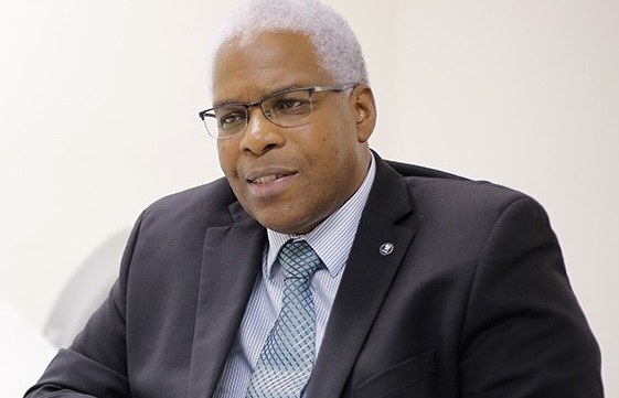 Assembleia homenageia legado do juiz John Silas e reconhece personalidades da Igreja Adventista