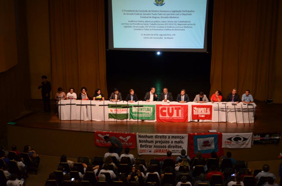 Assembleia Legislativa, Senado e representações de classes trabalhadoras discutem a reforma da Previdência em audiência pública no Centro de Convenções
