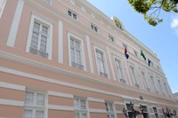 Assembleia recebe projeto da LOA 2017 com receita estimada de R$ 10,2 bi