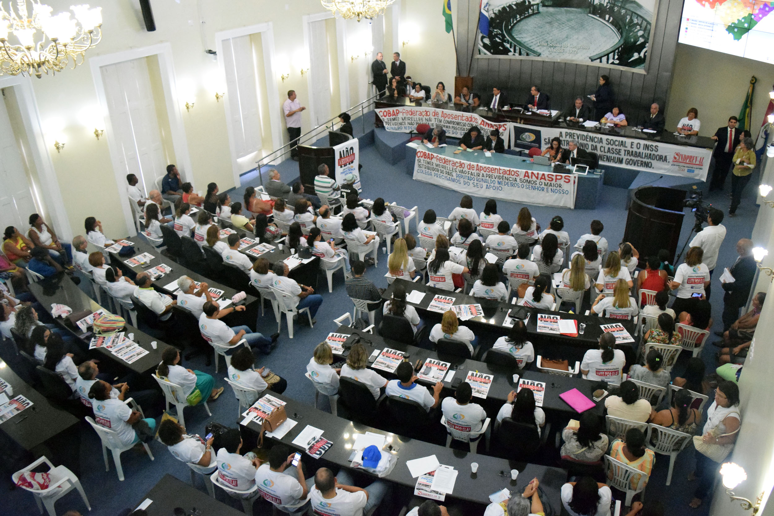 Audiência Pública debate situação da Previdência Social no País
