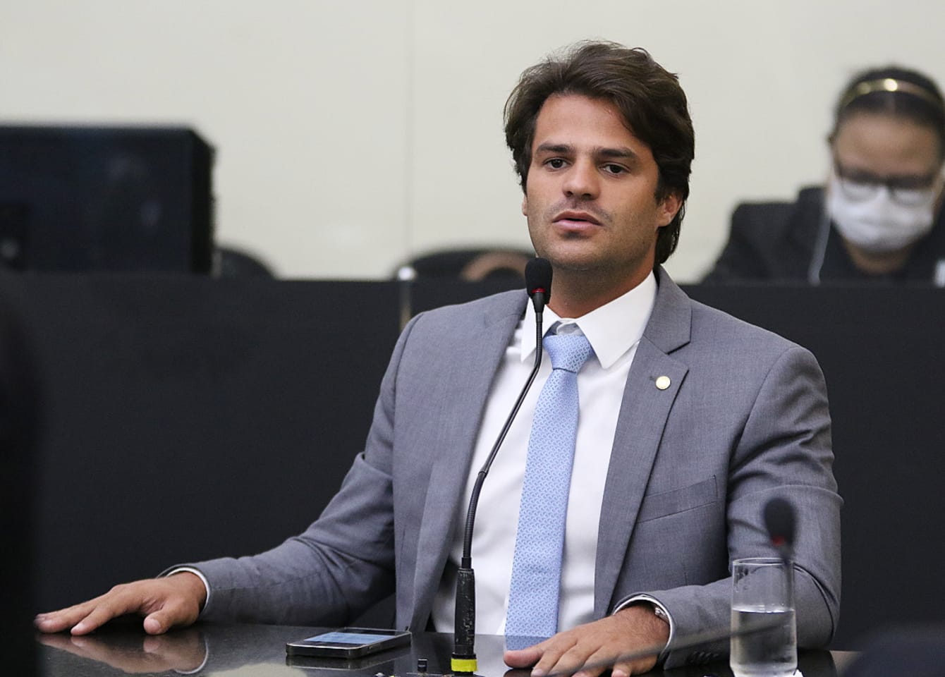 Breno Albuquerque informa sobre assinatura da ordem de serviço da AL-100