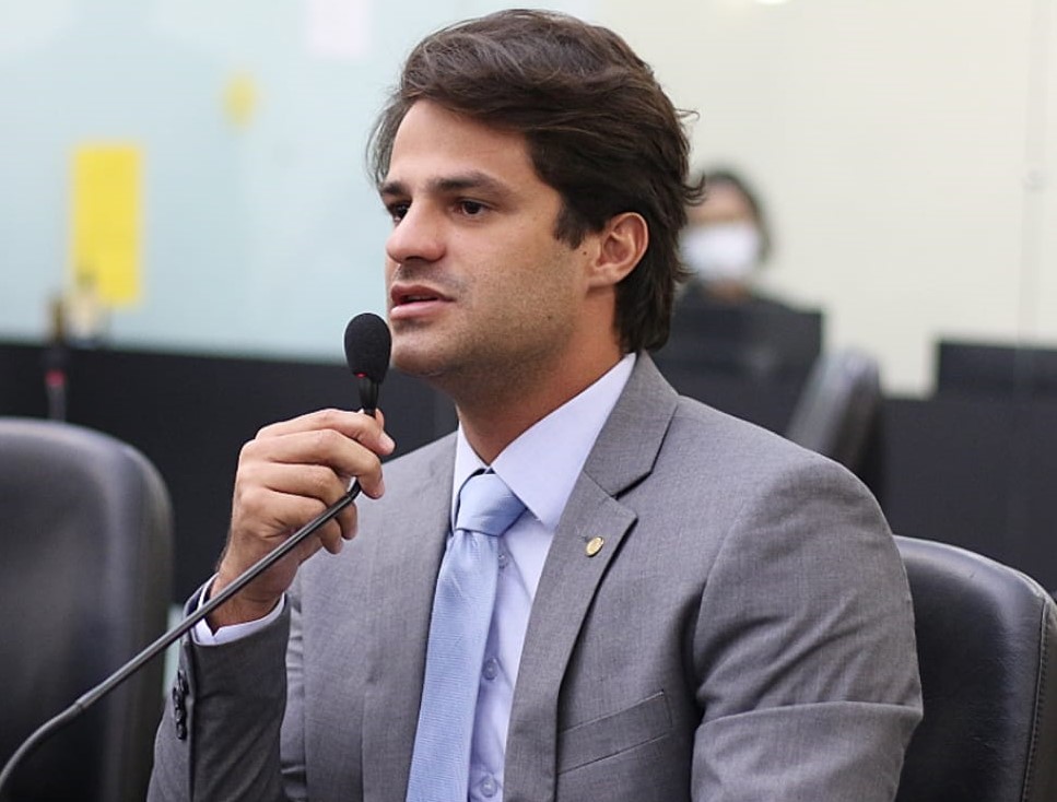Breno Albuquerque solicita melhorias para o município de Campo Grande