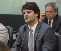 Breno Albuquerque solicita título de utilidade pública para associação de apicultores