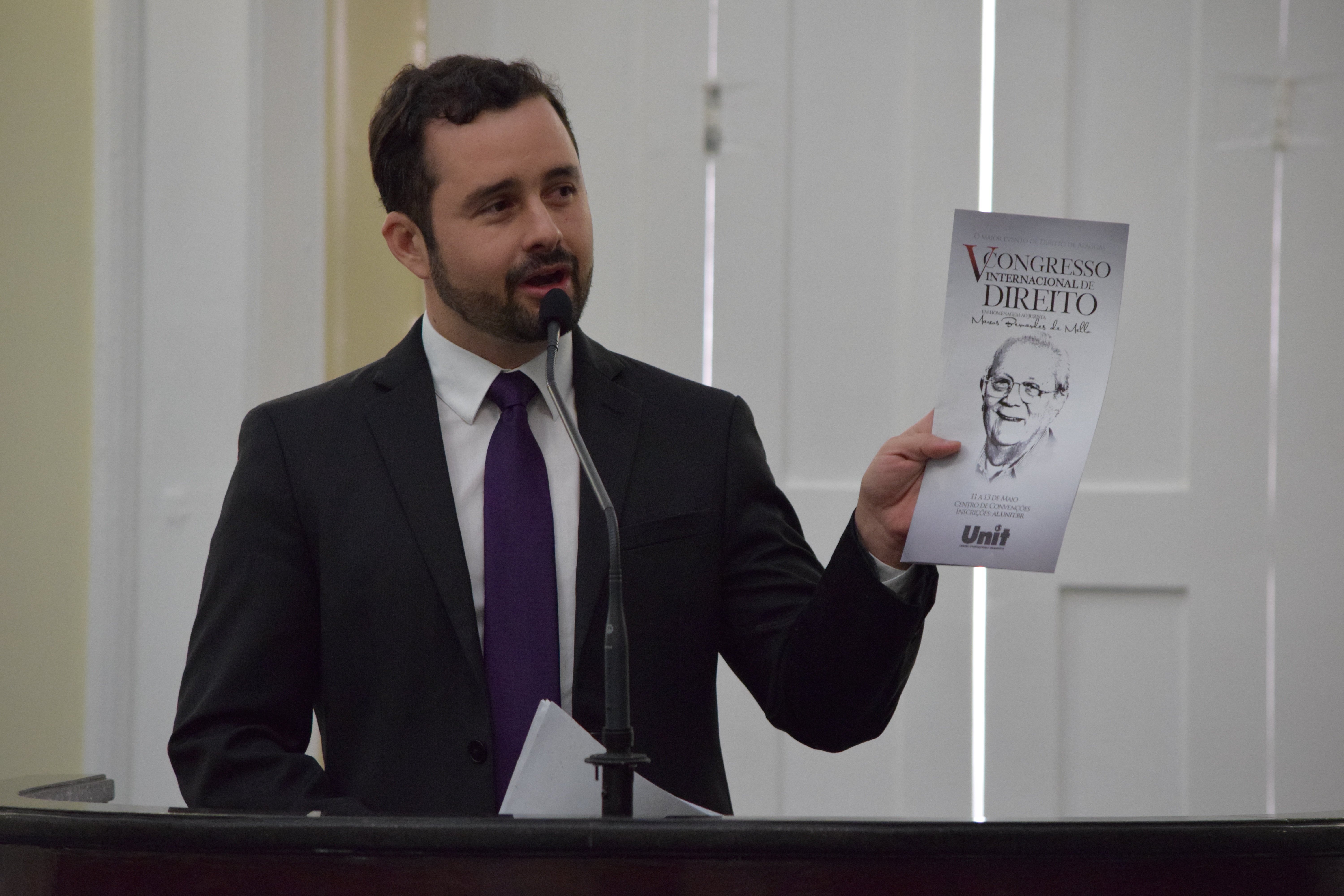 Bruno Toledo destaca homenagens ao jurista Marcos Bernardes de Mello
