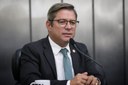 Cabo Bebeto alerta para estradas esburacadas e risco de acidentes na AL-220 Cabo Bebeto alerta para estradas esburacadas e risco de acidentes na AL-220