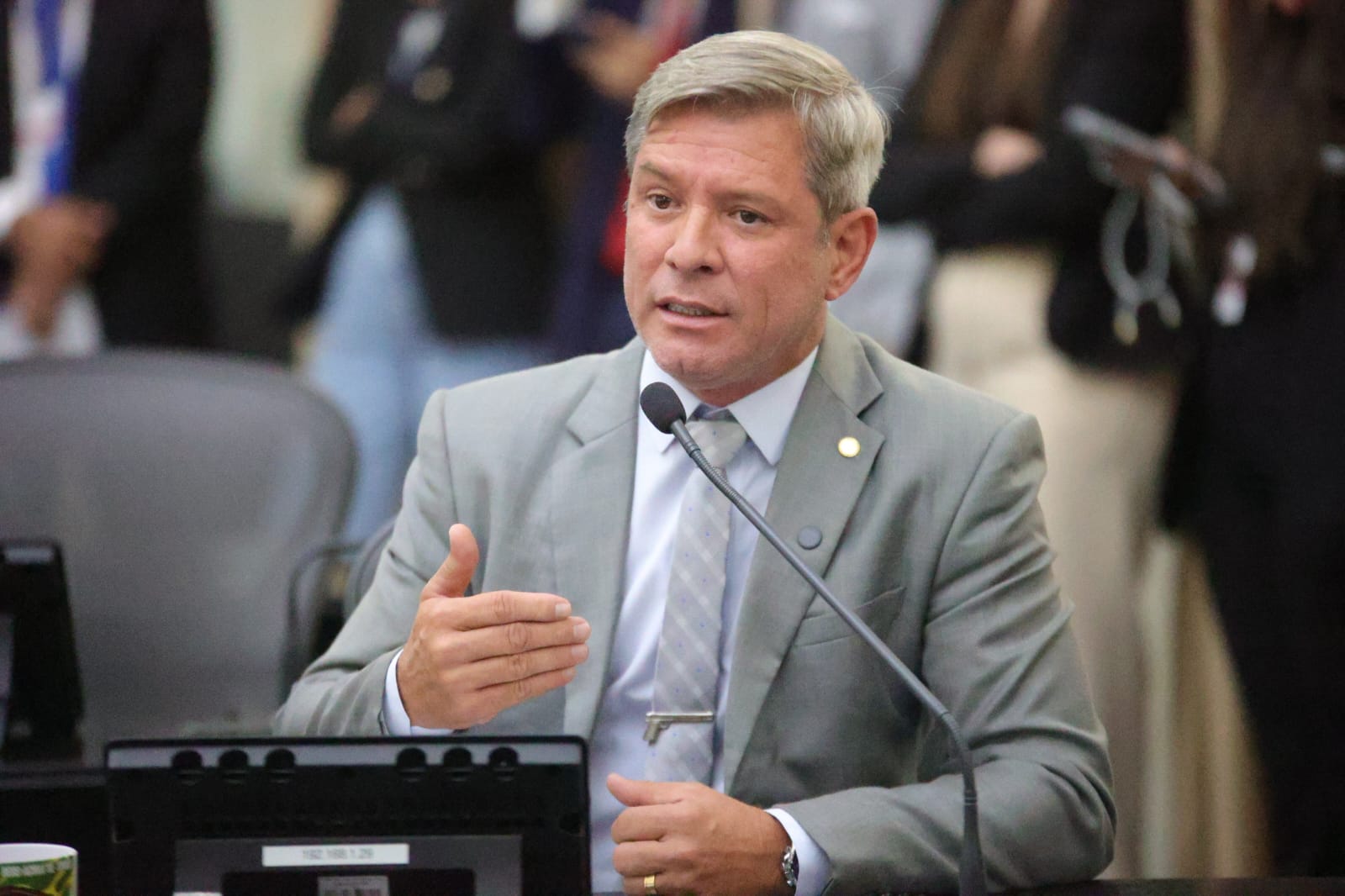 Cabo Bebeto critica concessão de segurança policial a sócio de construtora acusada de golpe