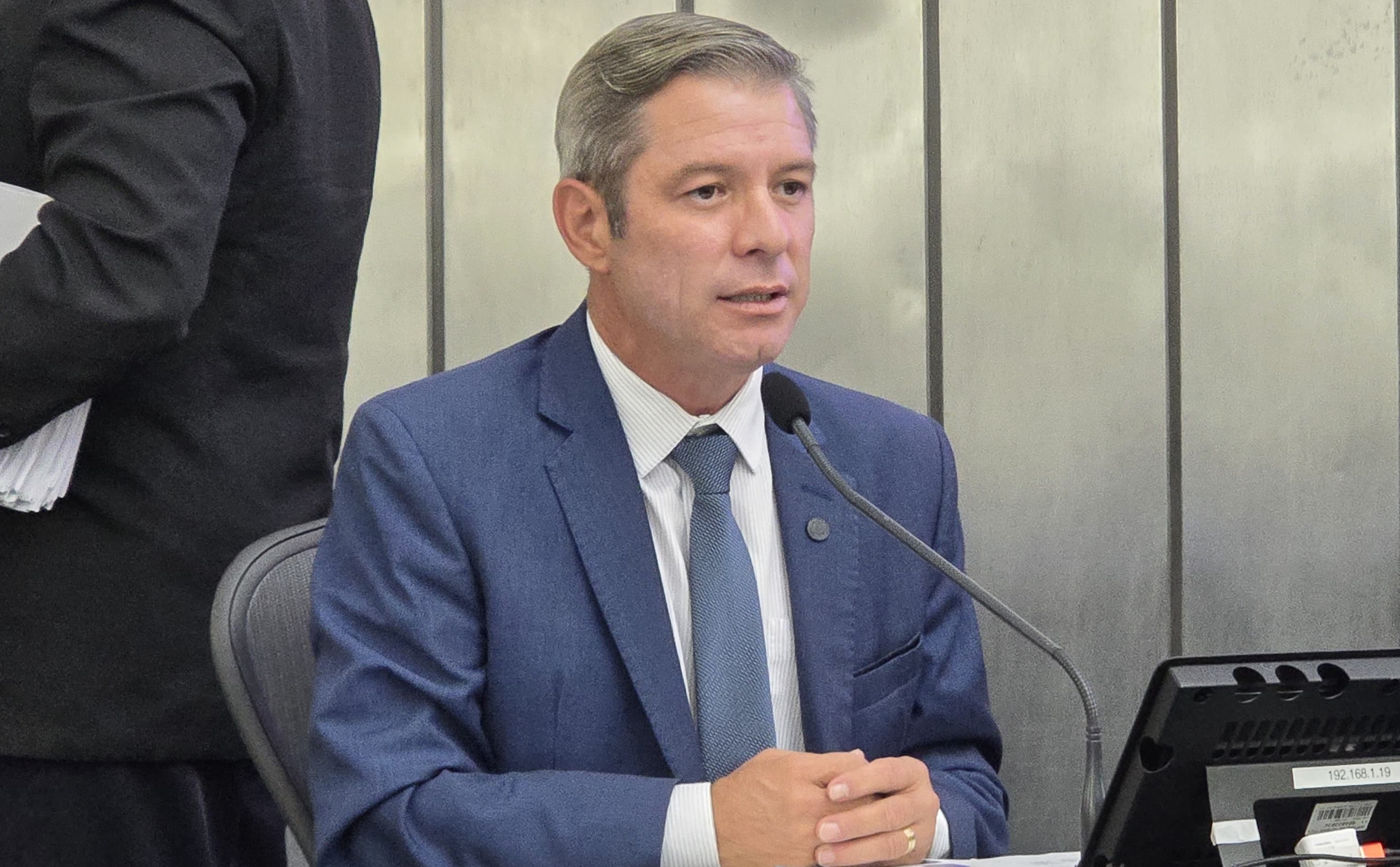Cabo Bebeto denuncia falta de viaturas para ações da Polícia Militar