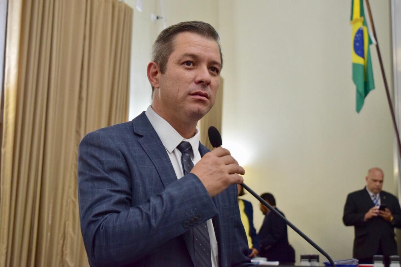 Cabo Bebeto parabeniza Governo Federal pelo lançamento da ID Estudantil