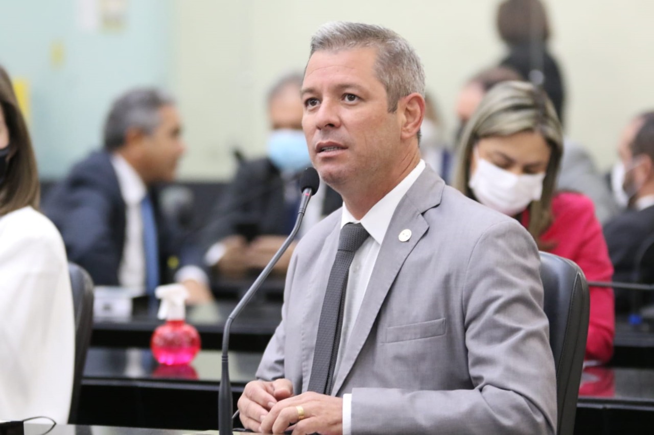 Cabo Bebeto questiona Sefaz sobre falta de informações em notas fiscais