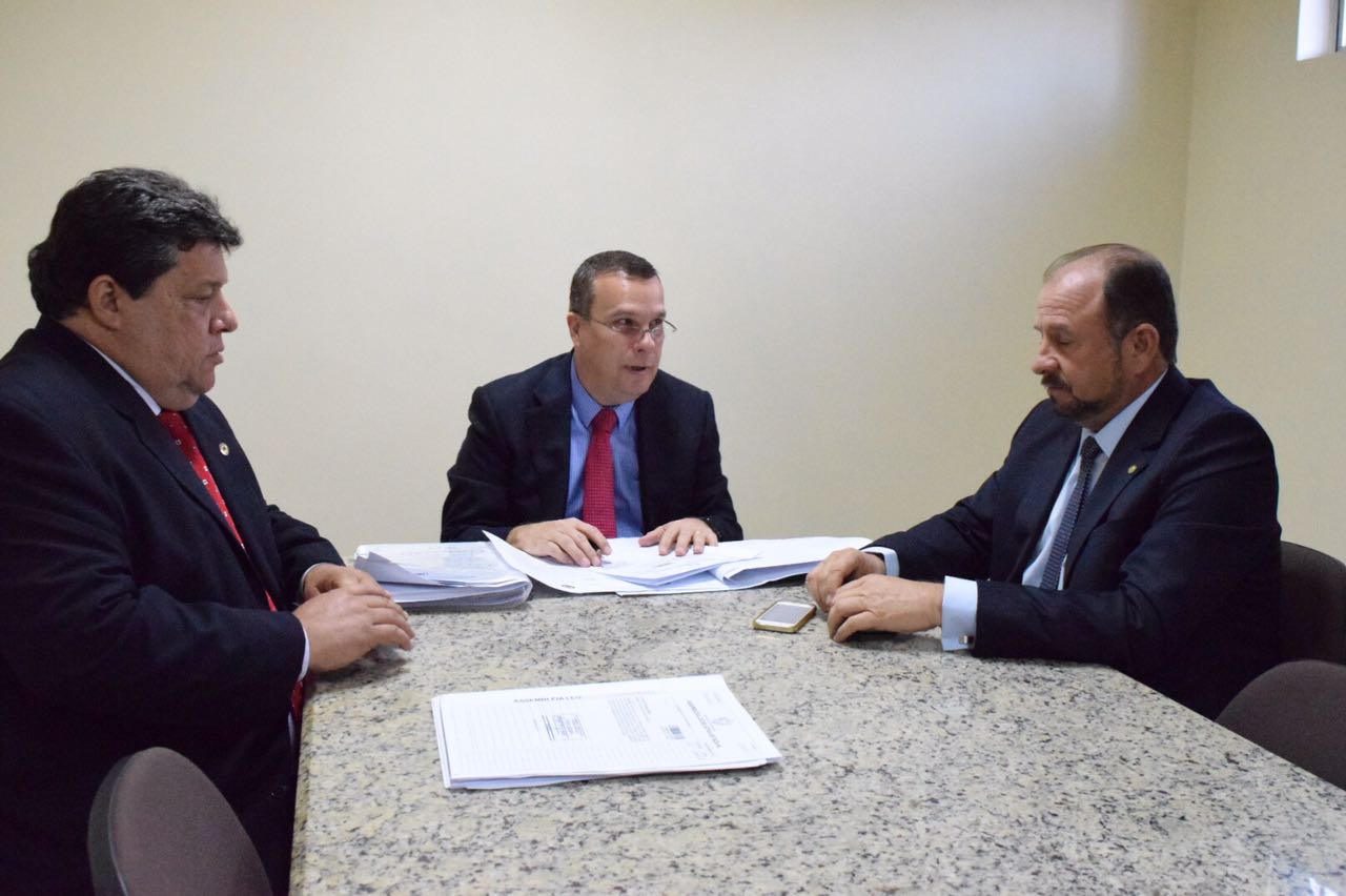 CCJ analisa vetos do Executivo que estão trancando a pauta
