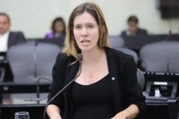 Cibele Moura defende resposta rápida da polícia para desaparecimento de pessoas com autismo