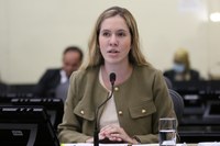 Cibele Moura presta informações sobre projeto que facilita a cobrança de honorários advocatícios