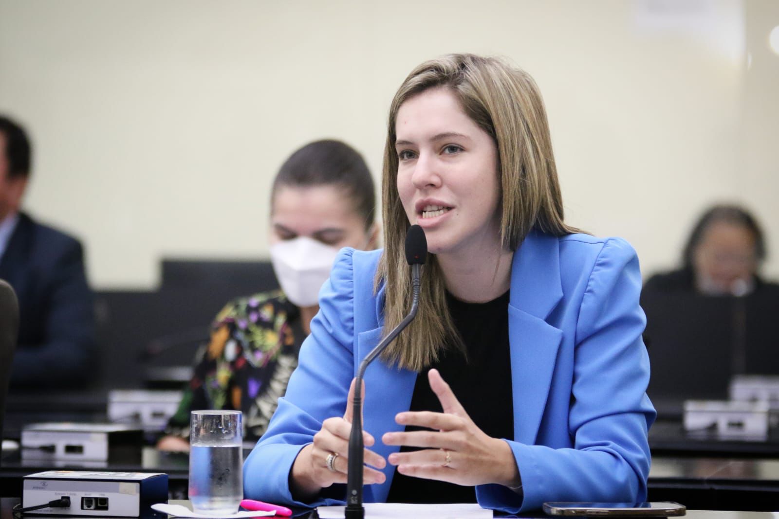 Cibele Moura sugere criação de "gabinete de crise" para enfrentar casos de bombas caseiras