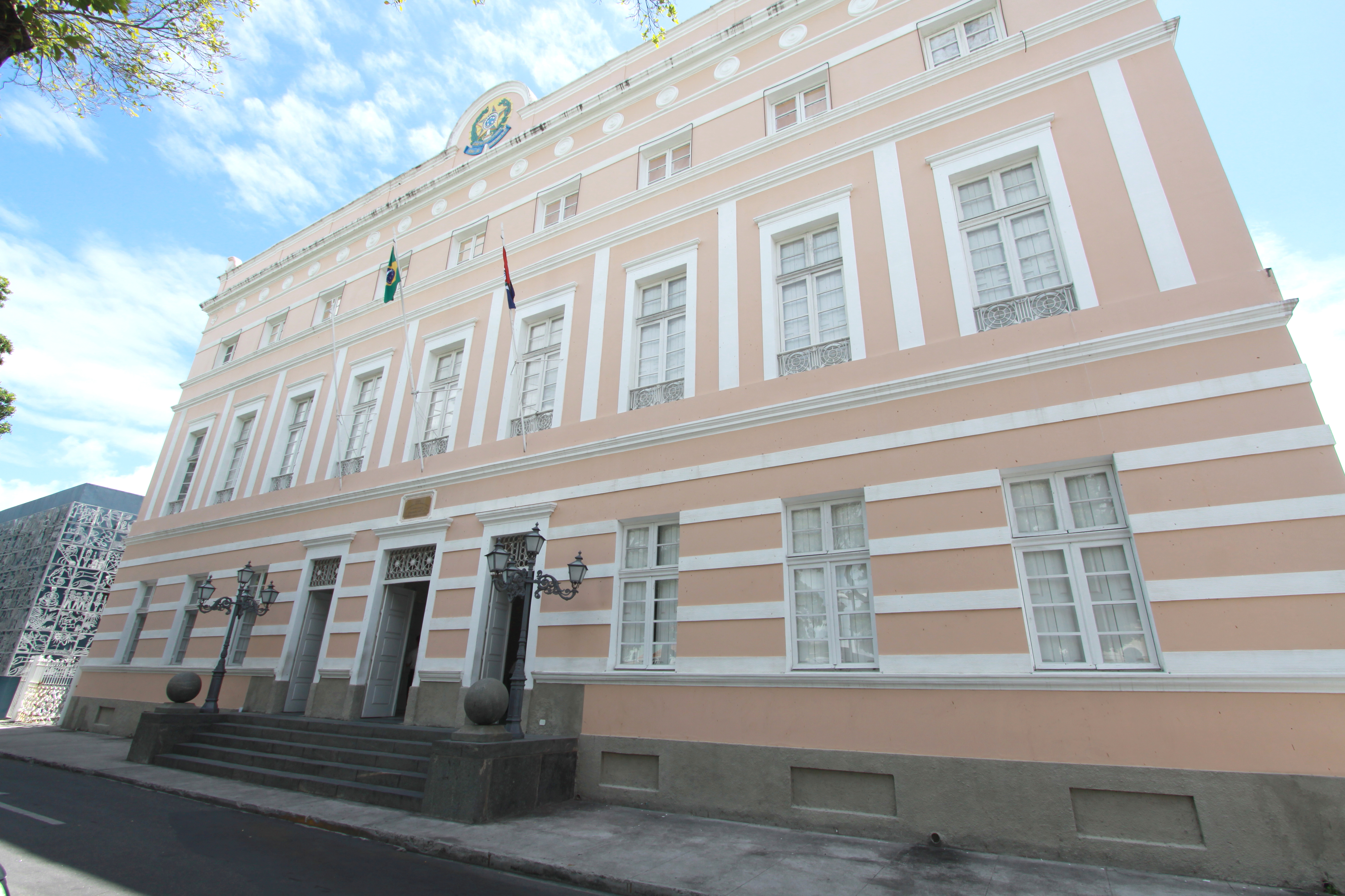 Com nova dinâmica administrativa, Casa tem mais de 10 licitações em andamento