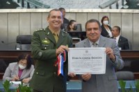 Comandante do 59º BIMtz recebe Título de Cidadão Honorário de Alagoas 