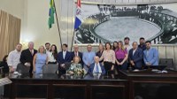 Comenda Drª Zilda Arns: Parlamento concede honraria ao cirugião-dentista Charles Leahy