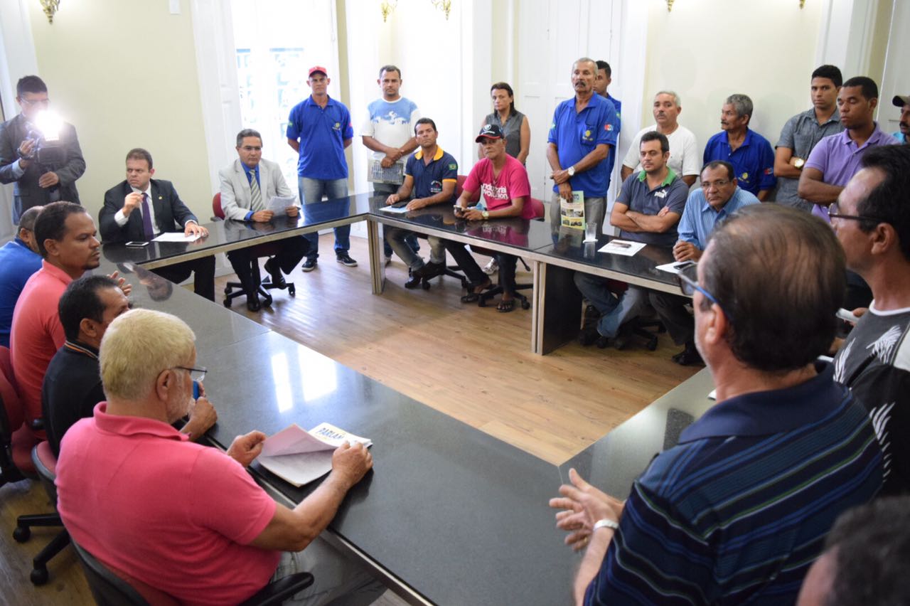 Comissão de Educação recebe reivindicações de transportadores escolares