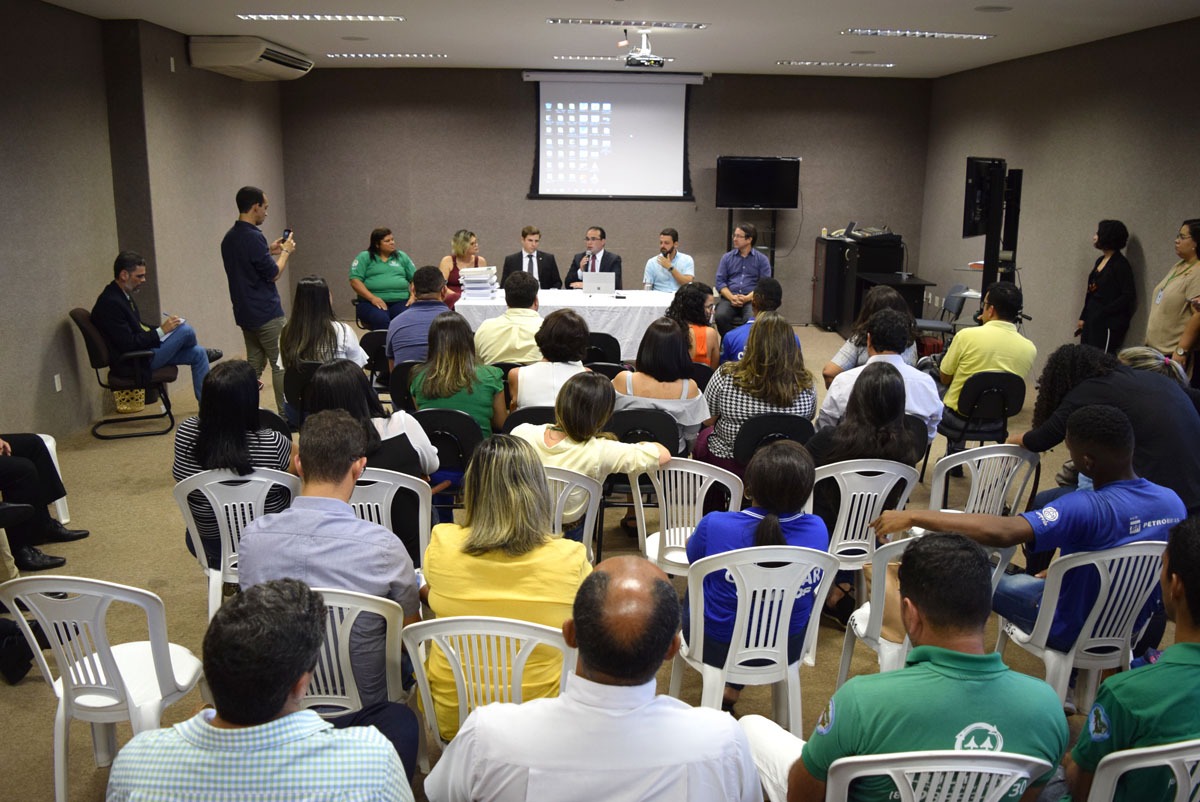 Comissão de Meio Ambiente recebe secretarias para debater coleta seletiva